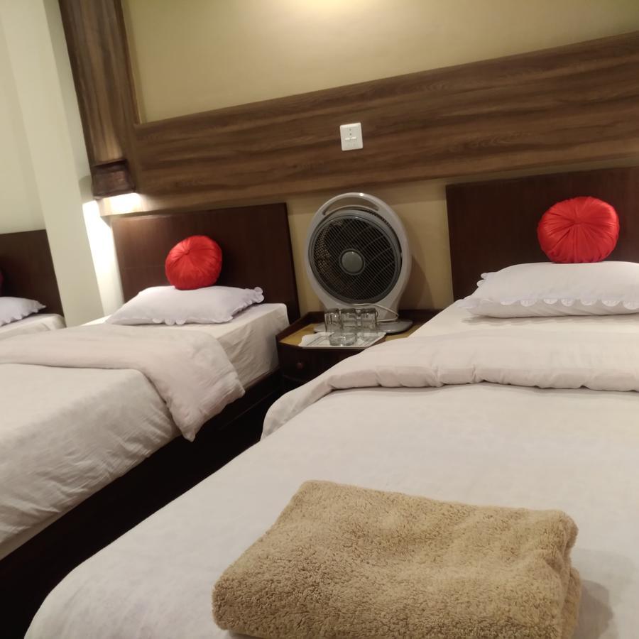 Kumari Guest House Bhatgoan Екстериор снимка
